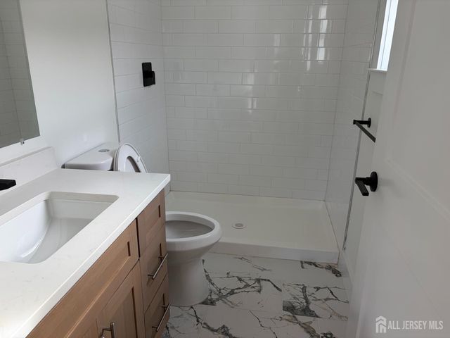 122 Arthur Avenue, Colonia, NJ 07067