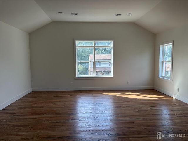 122 Arthur Avenue, Colonia, NJ 07067