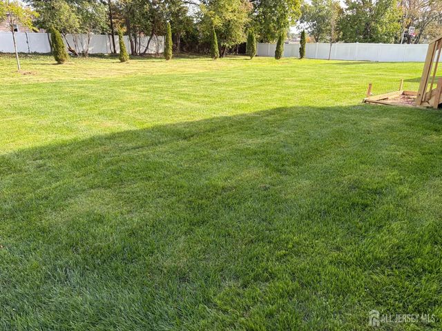 122 Arthur Avenue, Colonia, NJ 07067