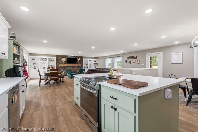14008 White Bluff Road, Fort Smith, AR 72916