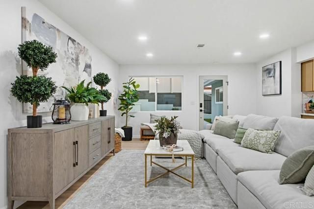 3880 Adams Street, Carlsbad, CA 92008