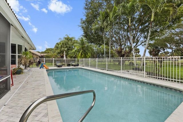 10349 Camelback Lane, Boca Raton, FL 33498