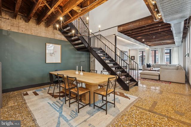207 S 24TH ST, Philadelphia, PA 19103