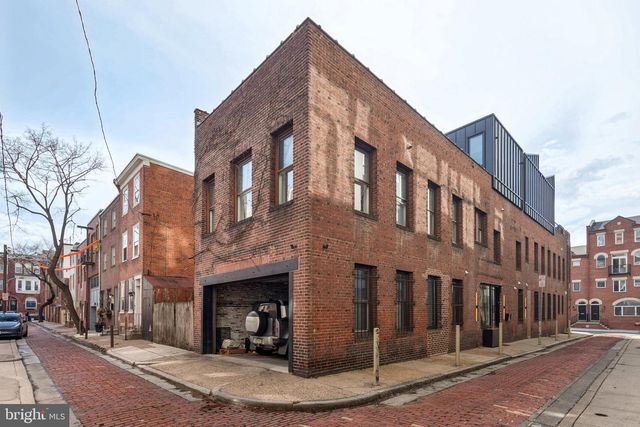 207 S 24TH ST, Philadelphia, PA 19103