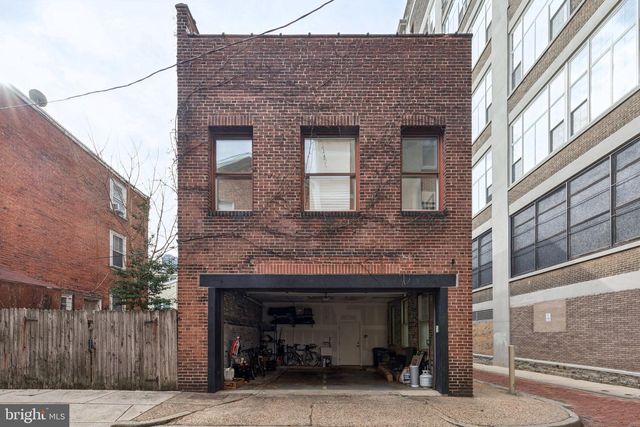 207 S 24TH ST, Philadelphia, PA 19103