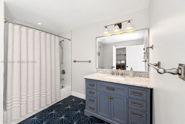 7650 SW 128th Street, Pinecrest, FL 33156