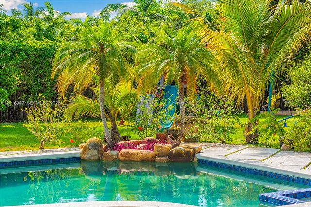 7650 SW 128th Street, Pinecrest, FL 33156