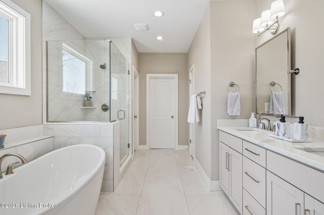 17605 Fox Spring Way, Louisville, KY 40245