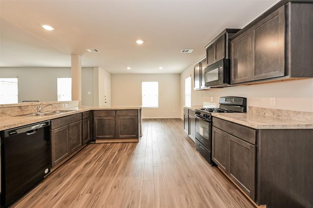 1128 Copal Trail, Conroe, TX 77301