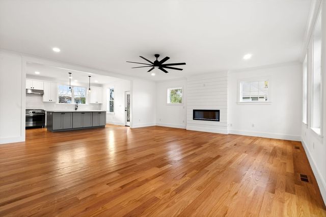 23 A Ward Street A, Woburn, MA 01801