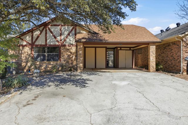 6234 Tezcuco Court, Granbury, TX 76049
