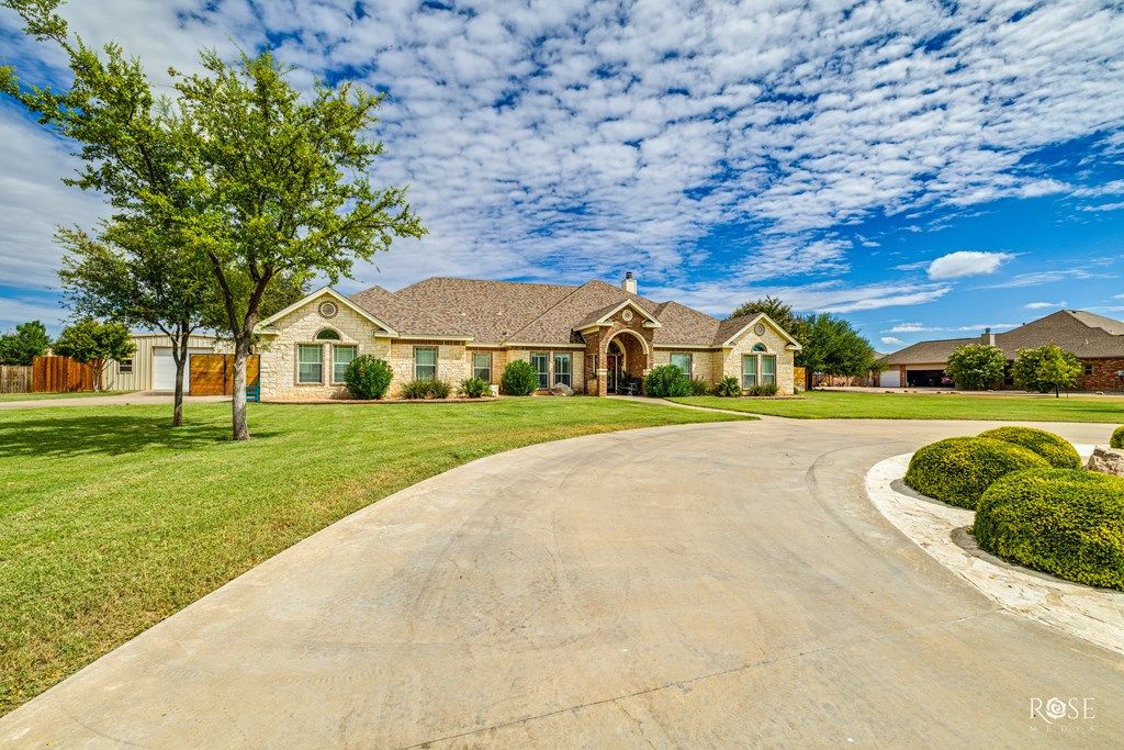 Image 64 of property listing at 1610 Stonebridge Dr, San Angelo, TX 76904