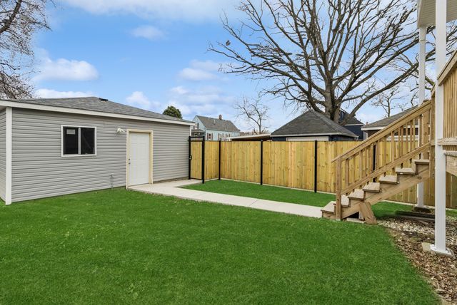 1537 SCOVILLE Avenue, Berwyn, IL 60402