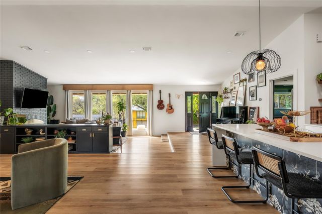 6600 Auburndale ST, Austin, TX 78723