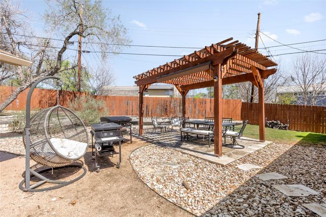 6600 Auburndale ST, Austin, TX 78723