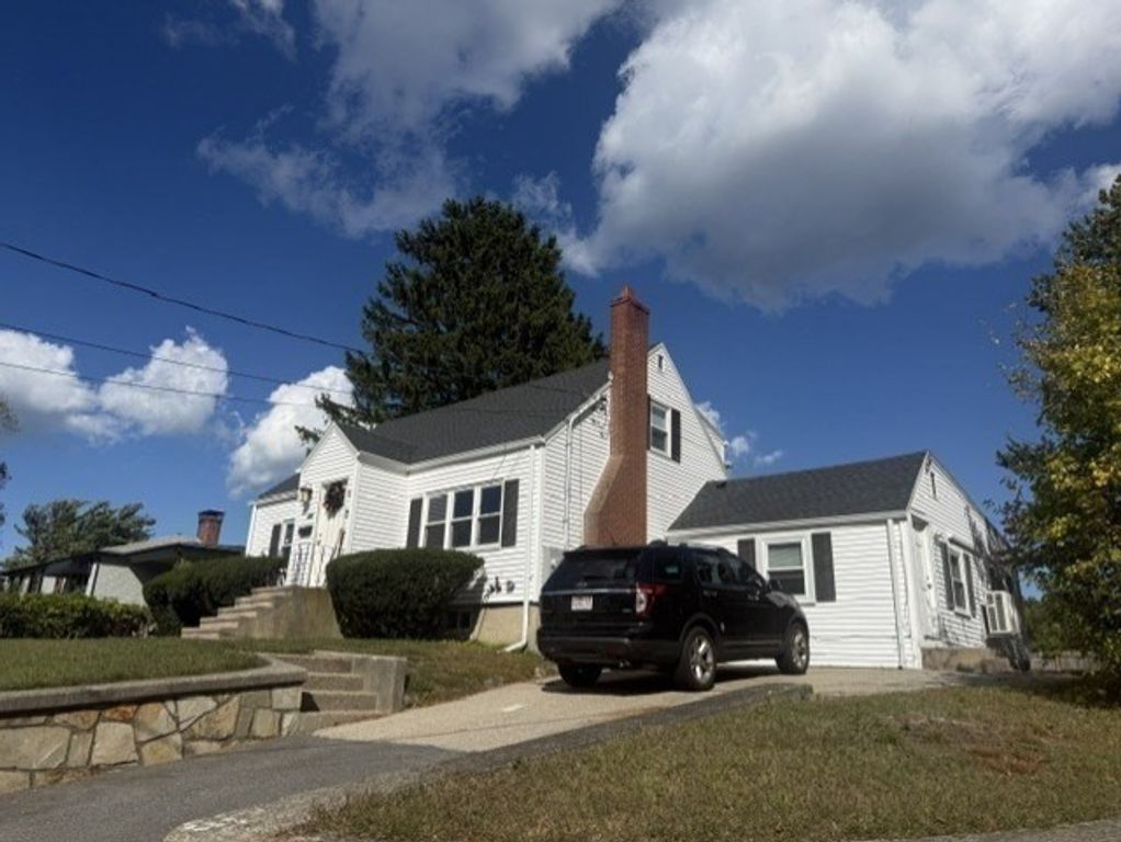 208 Green Street 2, Weymouth, MA 02190