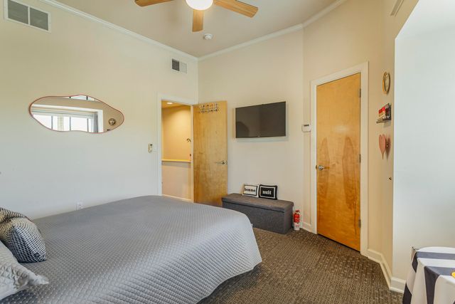 110 Richmond Drive SE UNIT 204, Albuquerque, NM 87106
