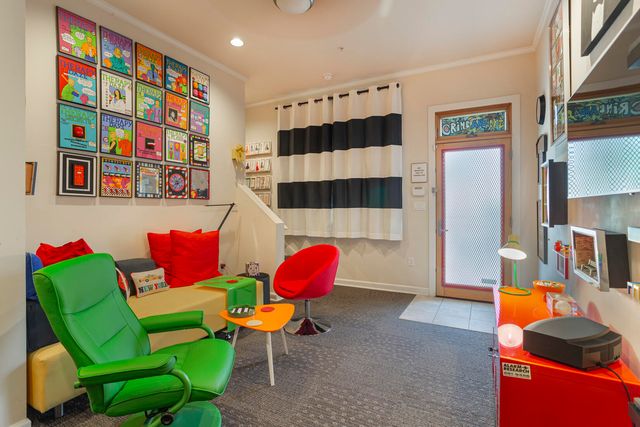 110 Richmond Drive SE UNIT 204, Albuquerque, NM 87106