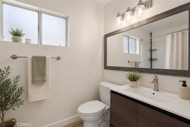 445 W 6th, Long Beach, CA 90802