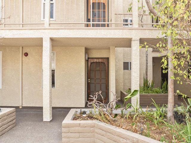 445 W 6th, Long Beach, CA 90802