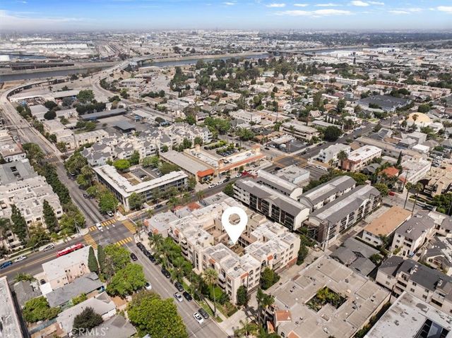 445 W 6th, Long Beach, CA 90802