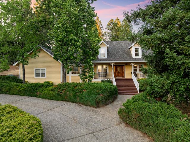 3597 Camino Hills Dr, Camino, CA 95709