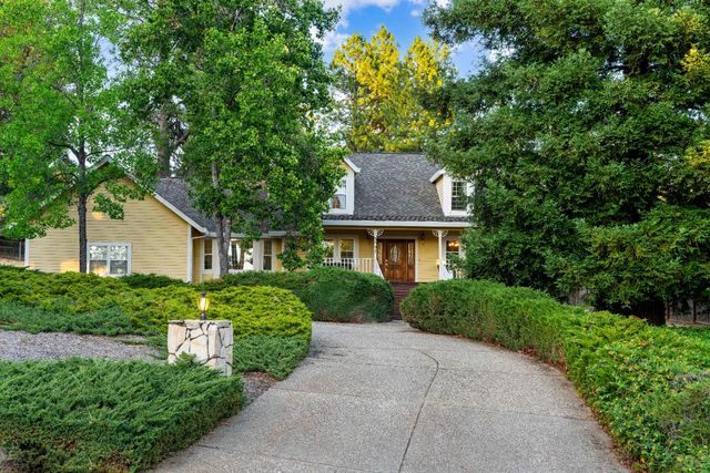 3597 Camino Hills Dr, Camino, CA 95709