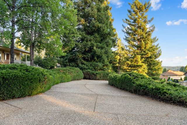 3597 Camino Hills Dr, Camino, CA 95709