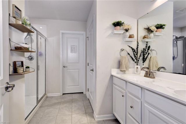168 Boxwood LN, Smithfield, VA 23430