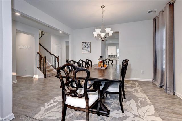168 Boxwood LN, Smithfield, VA 23430
