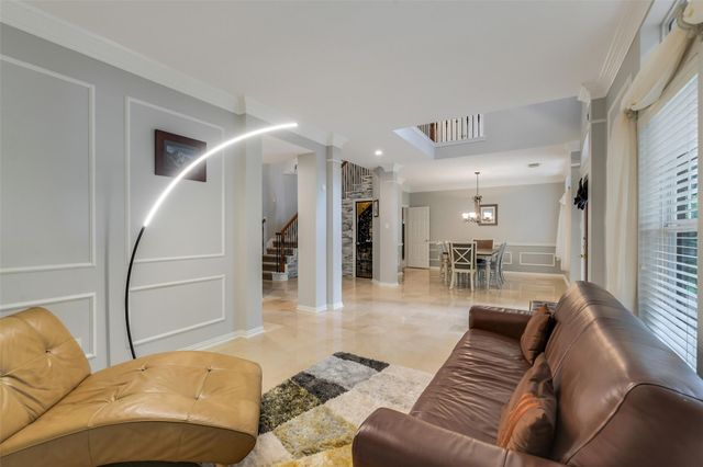 7 Larkspur Trail, The Woodlands, TX 77382