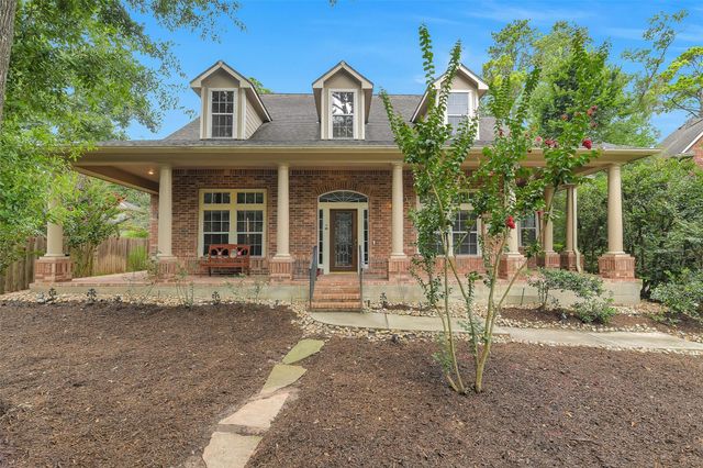7 Larkspur Trail, The Woodlands, TX 77382