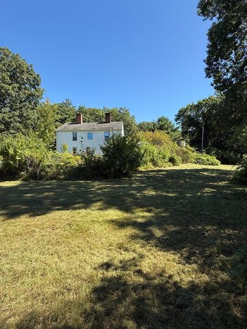 153 Johnny Appleseed Ln, Leominster, MA 01453