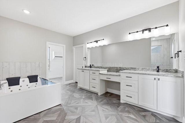 8190 Kassandra Drive, Sanger, TX 76266