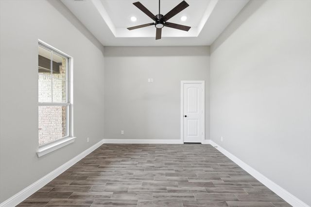 8190 Kassandra Drive, Sanger, TX 76266
