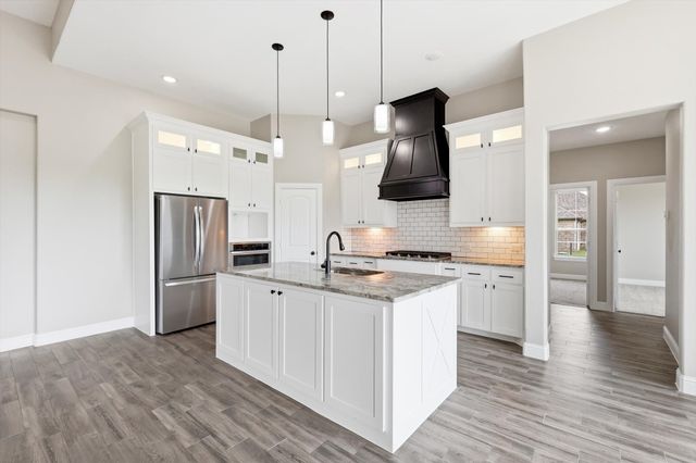 8190 Kassandra Drive, Sanger, TX 76266