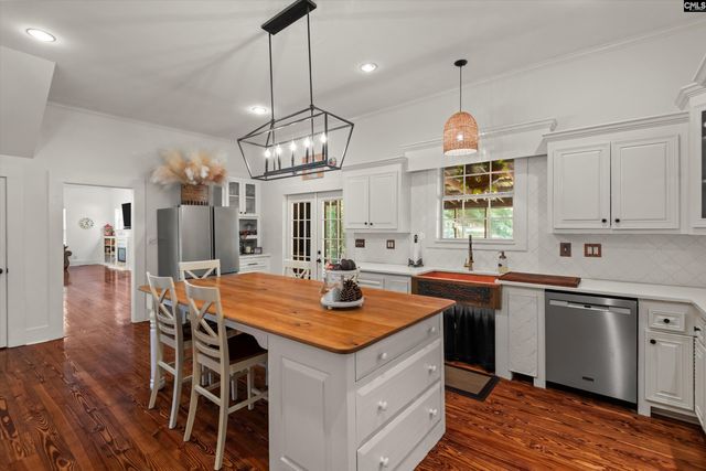 1366 old golf course Road, Batesburg, SC 29006