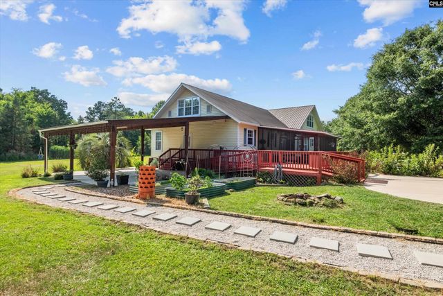 1366 old golf course Road, Batesburg, SC 29006