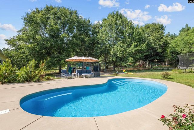 1366 old golf course Road, Batesburg, SC 29006