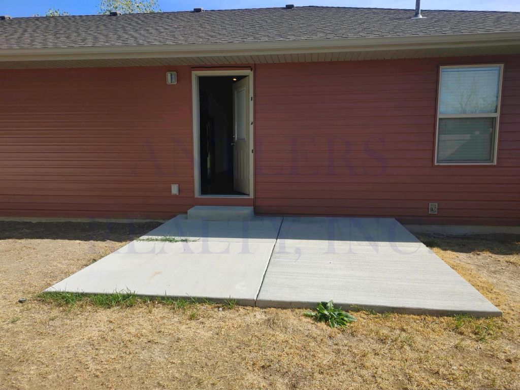2708 Central Ave, Cody, WY 82414 photo 11