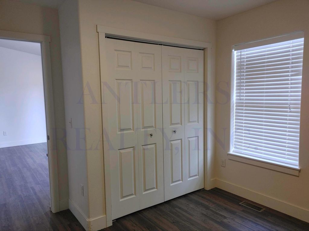 2708 Central Ave, Cody, WY 82414 photo 9