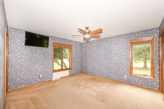 W270N6983 Woodland Oaks DRIVE, Lisbon, WI 53089