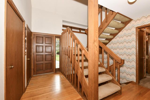 W270N6983 Woodland Oaks DRIVE, Lisbon, WI 53089