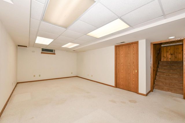 W270N6983 Woodland Oaks DRIVE, Lisbon, WI 53089