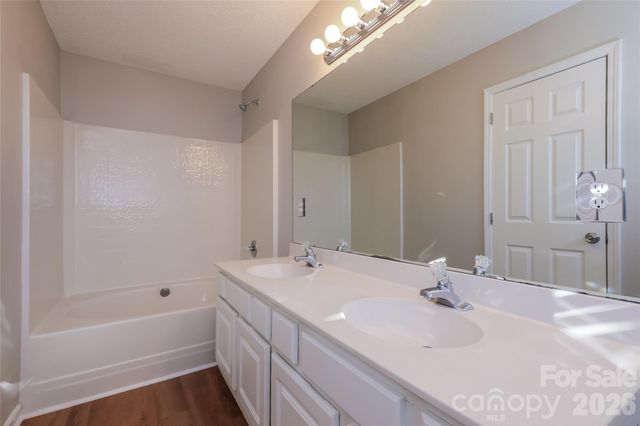 5022 Silabert Avenue, Charlotte, NC 28205