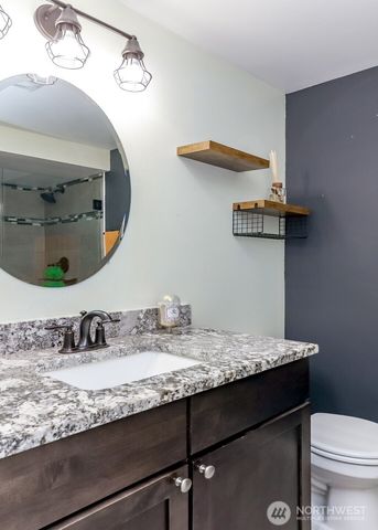 6820 9th Street E, Fife, WA 98424