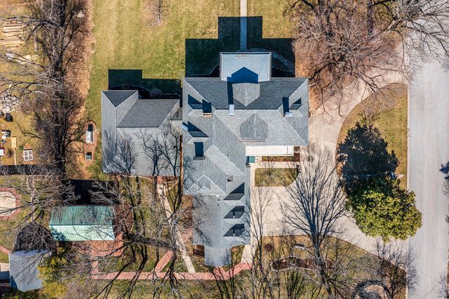 160 Elm Street, Versailles, KY 40383