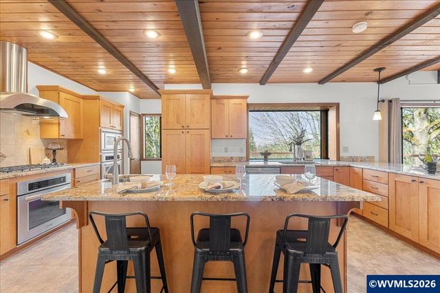 3904 Viewcrest Rd S, Salem, OR 97302