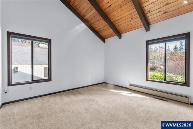 3904 Viewcrest Rd S, Salem, OR 97302