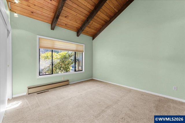 3904 Viewcrest Rd S, Salem, OR 97302